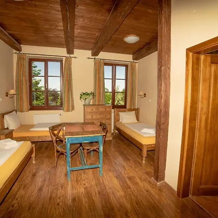 Hotel Stary Dum 3*